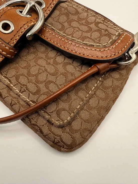 Vintage Coach Y2K SoHo Signature Wristlet Wallet - Picture 8 of 11